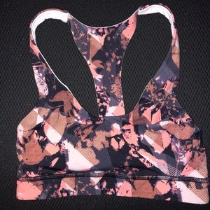 Lululemon bra